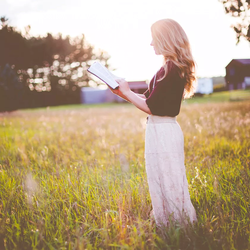 vestuario-mujer-cristiana